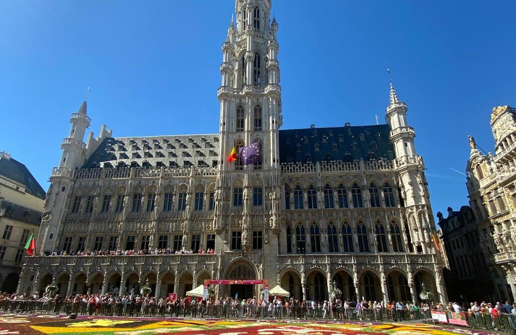 Bélgica: ¡Vive la fascinante experiencia de participar en el Programa de Intercambio Cultural GRacademic!