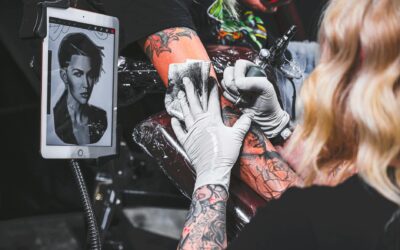Descubre el Mundo del Arte del Tatuaje en Florencia: Un Programa Único de Italiano